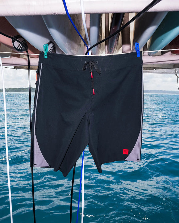BILLABONG STRIKE MISSION BOARDSHORT