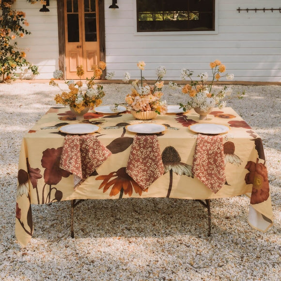 WANDERING FOLK GLADES TABLECLOTH